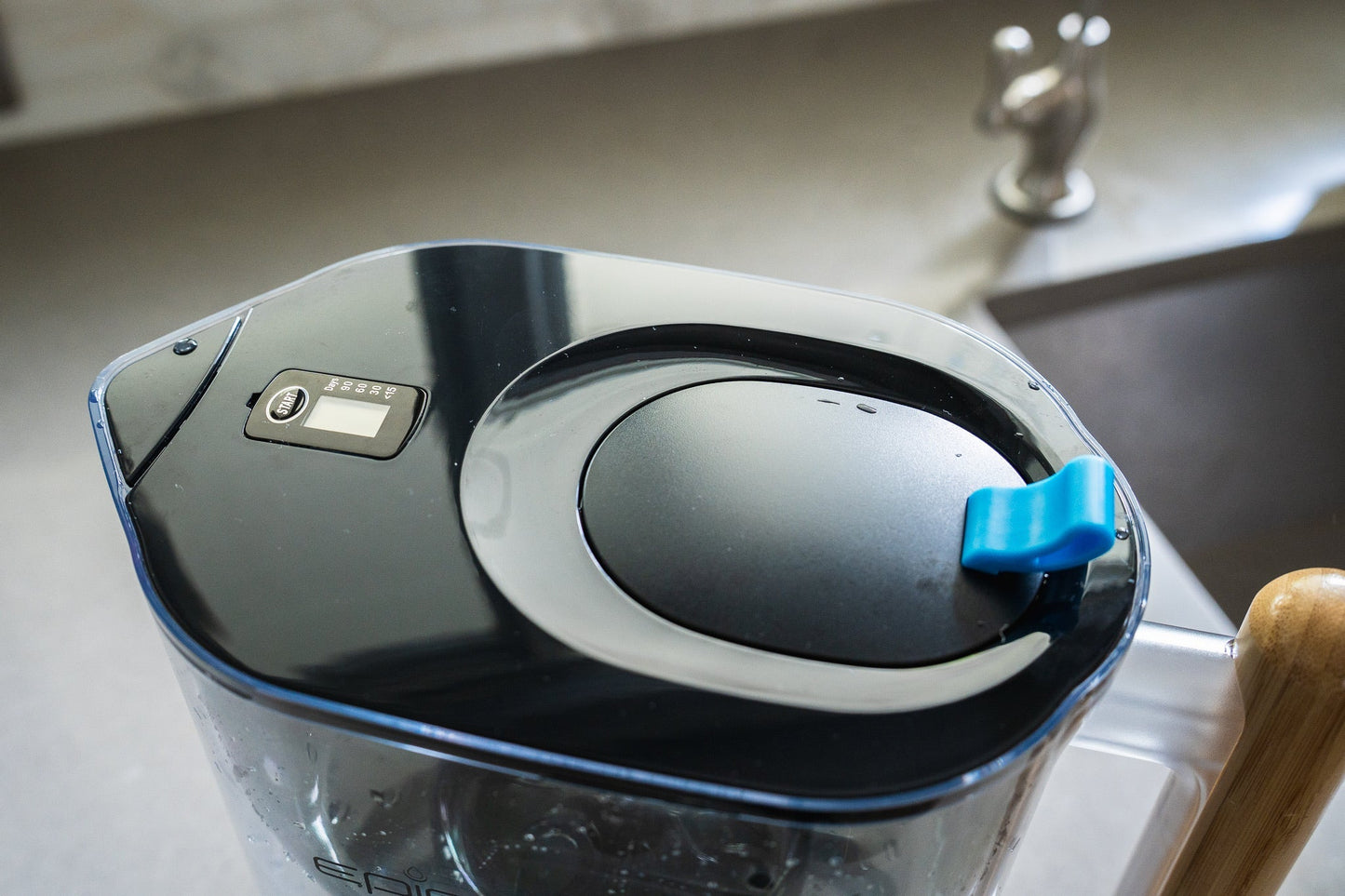 Nano Pitcher | Removes Bacteria & PFAS