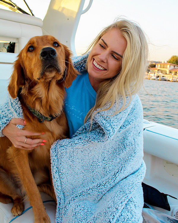 Koloa Sherpa Blanket- Navy Heather