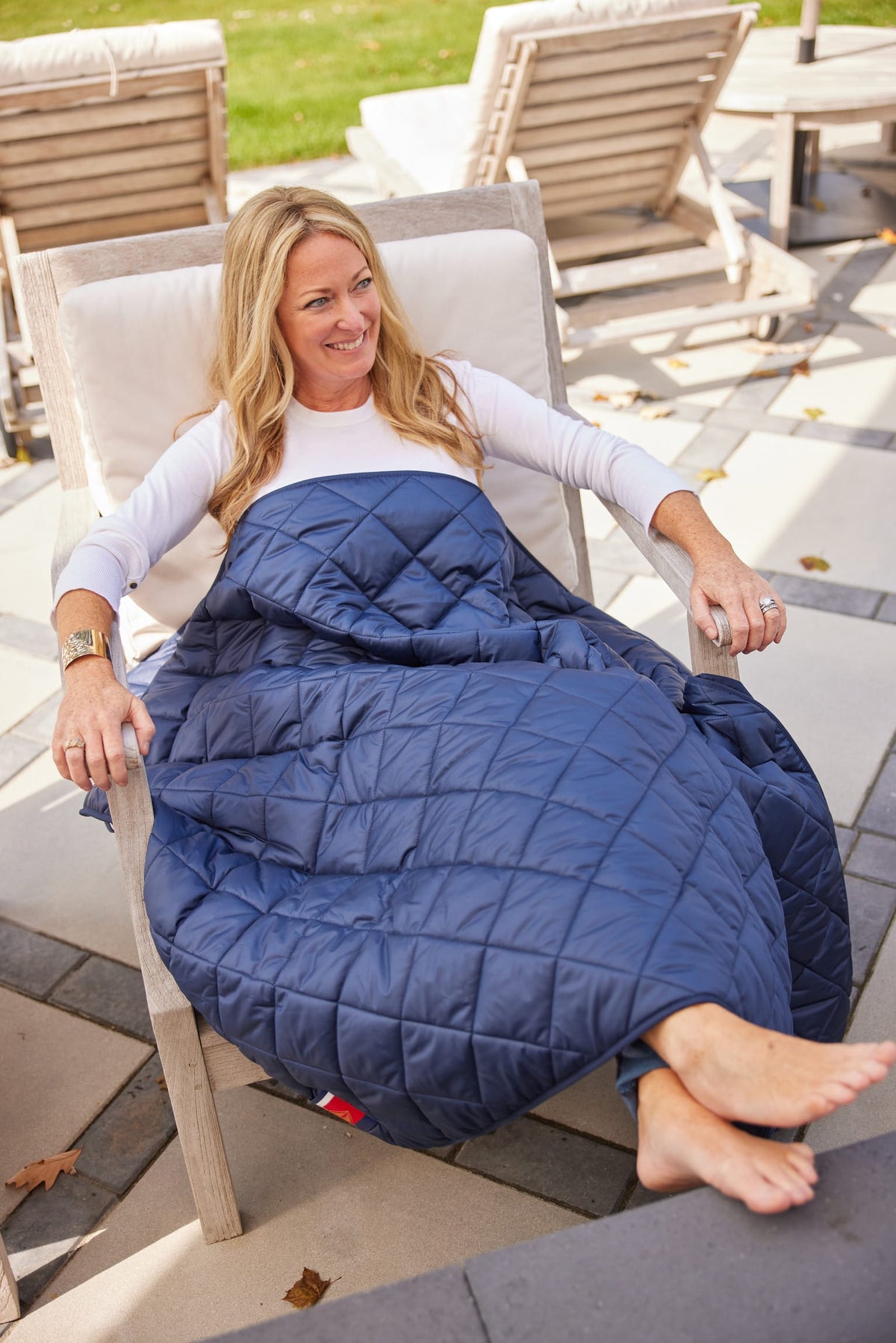 Beach Day on Navy Puffer Blanket
