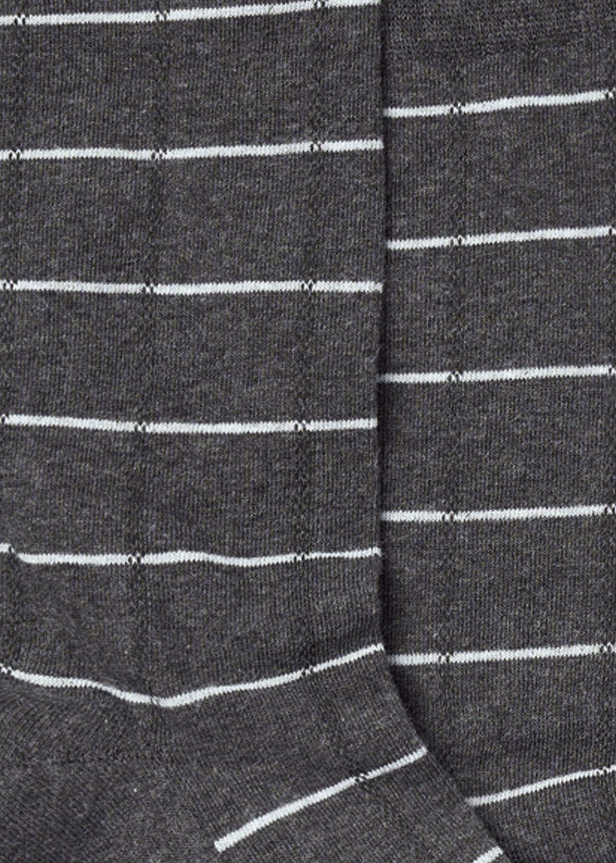 Everyday Comfort Socks - Straight Line Pattern