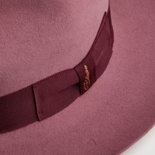 El Capo: Antique Rose Fedora - The Boss of Style!