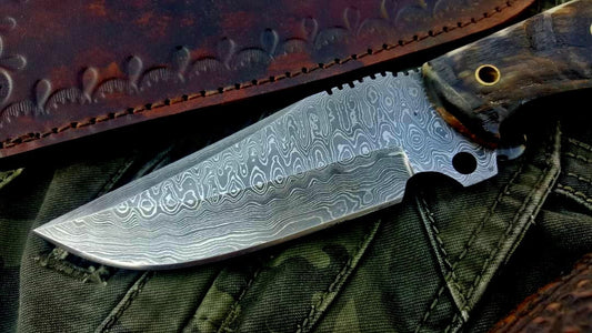 Custom Handmade Damascus Steel Hunting Skinning Camping Knife