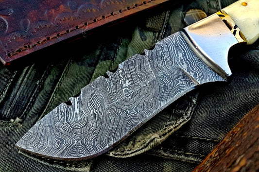 Custom Handmade Damascus Steel Hunting Skinning Camping Knife
