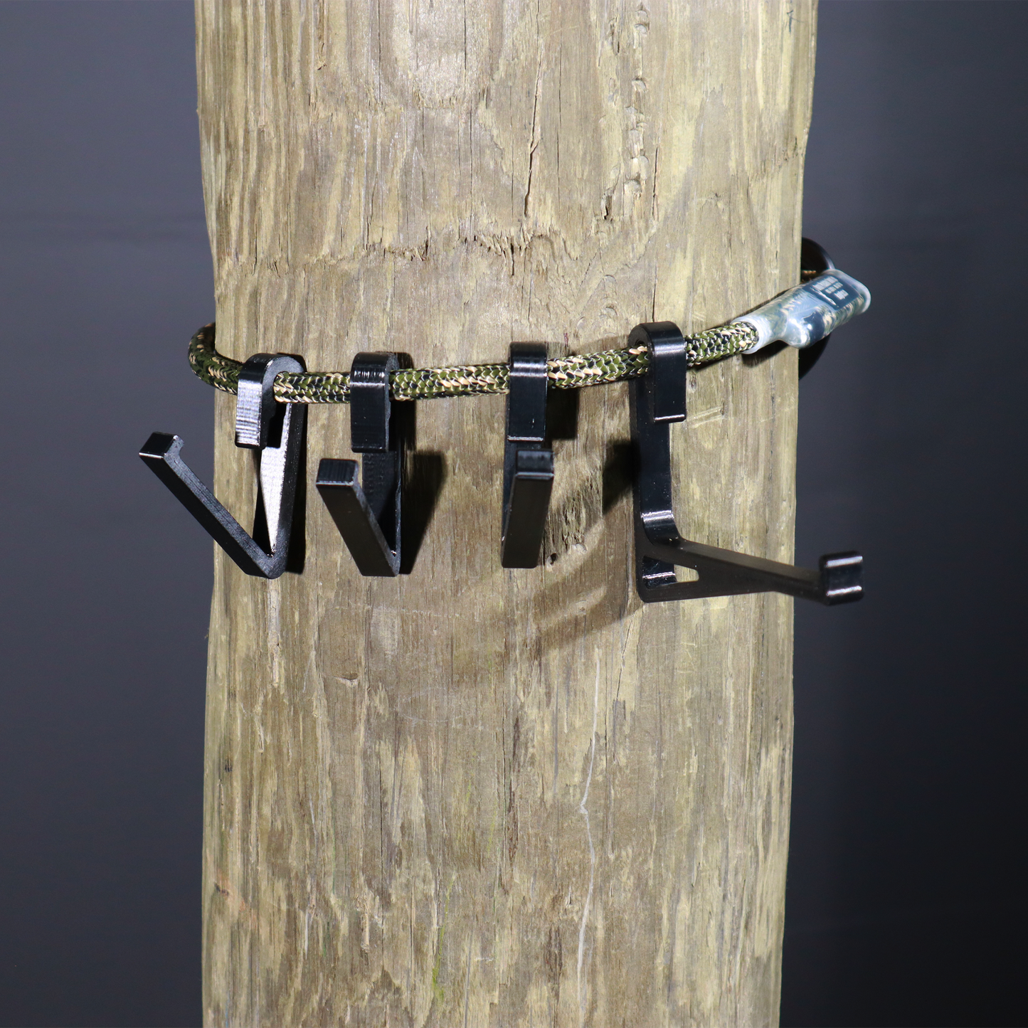 3D Printed Bow Hanger For Rope
