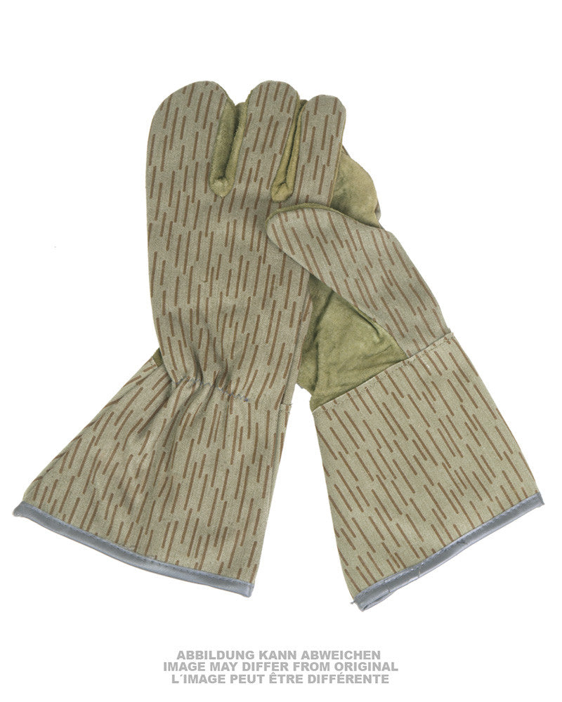 EAST GERMAN STRICHTARN CAMO 3-FGR. GLOVES LIKE NEW