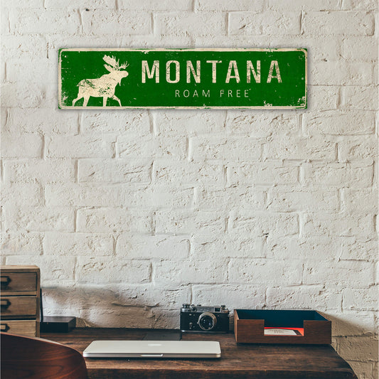 Landmark Moose Custom Signs: Green 2 - Wall Decor