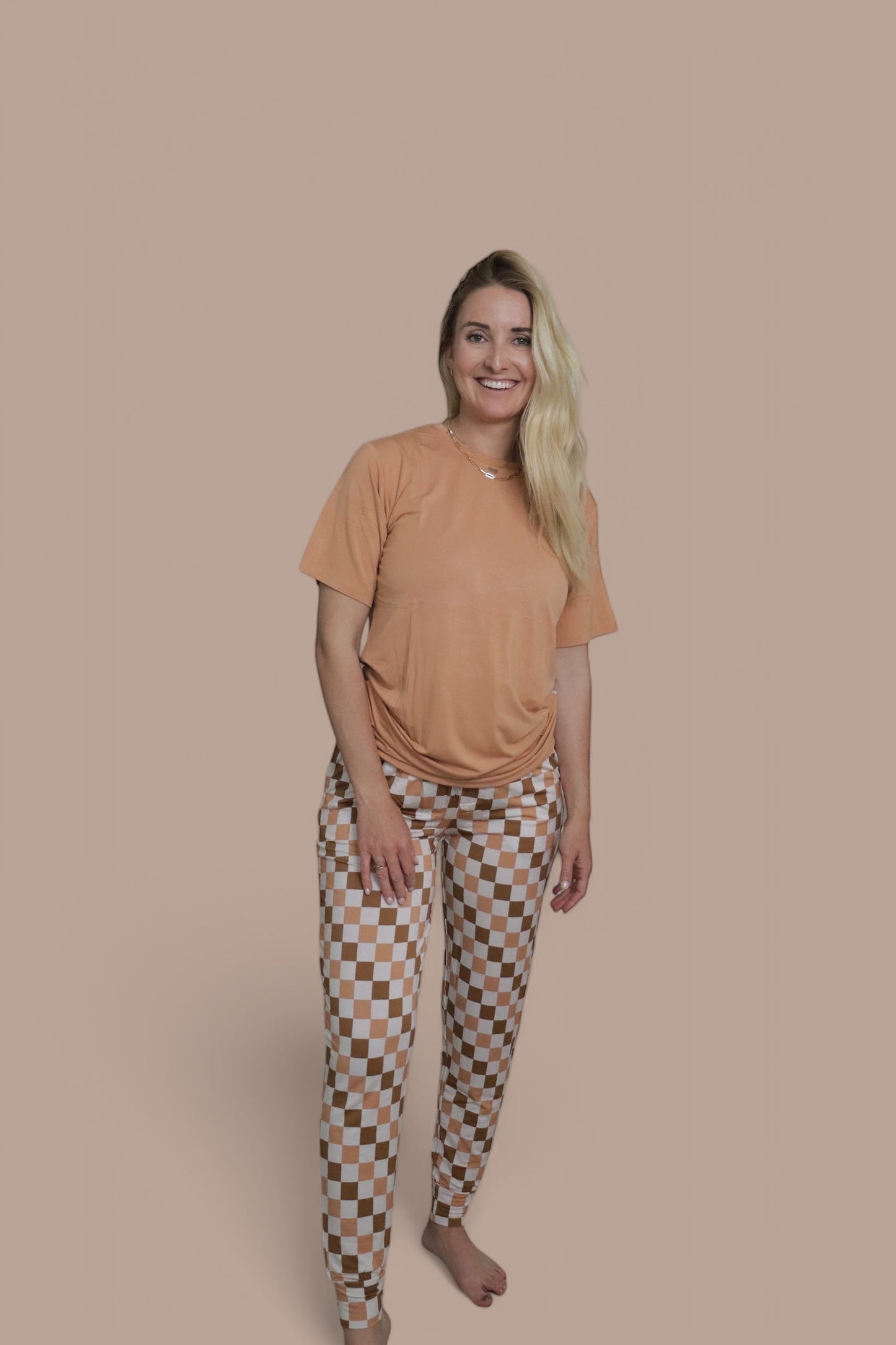 CHESTNUT CHECKERS MEN'S DREAM JOGGER SET