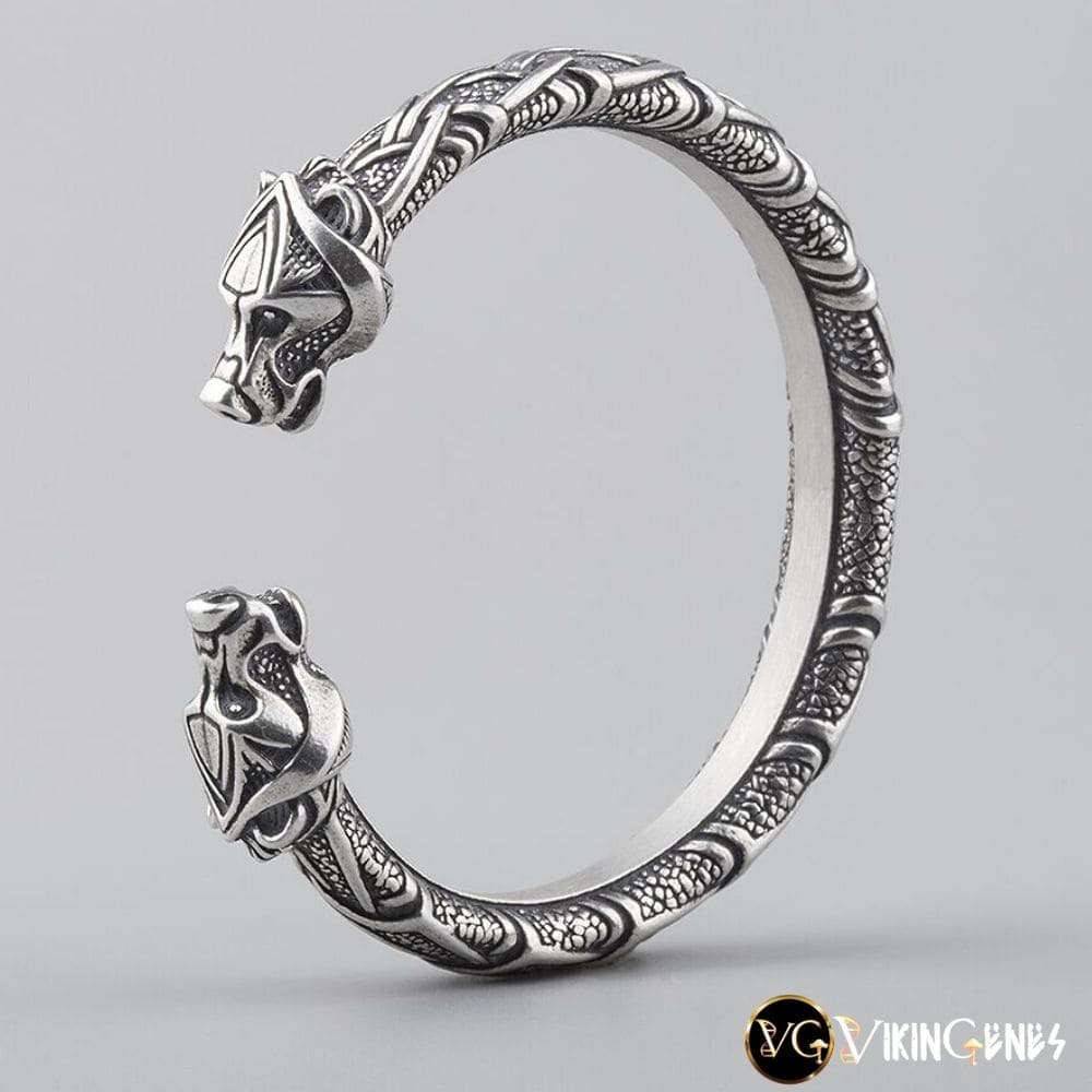Berserker Arm Ring With Bear Heads