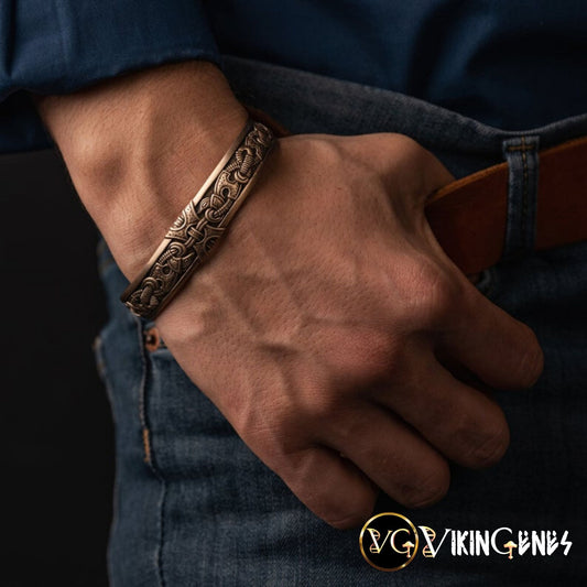 Jelling Style Bronze Arm Ring