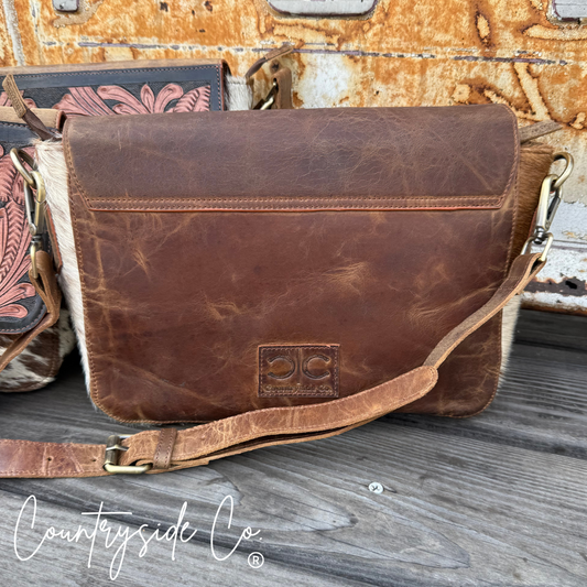 Del Rio Cowhide Tooled Leather Purse