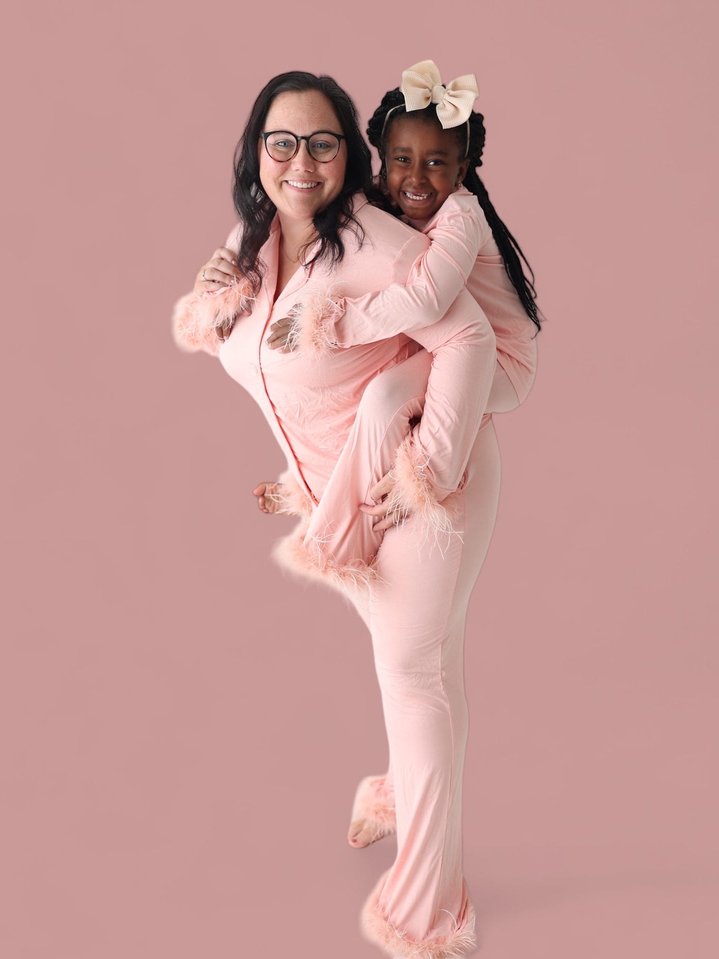 CORAL FEATHERED WOMEN'S DREAM FLARE SET