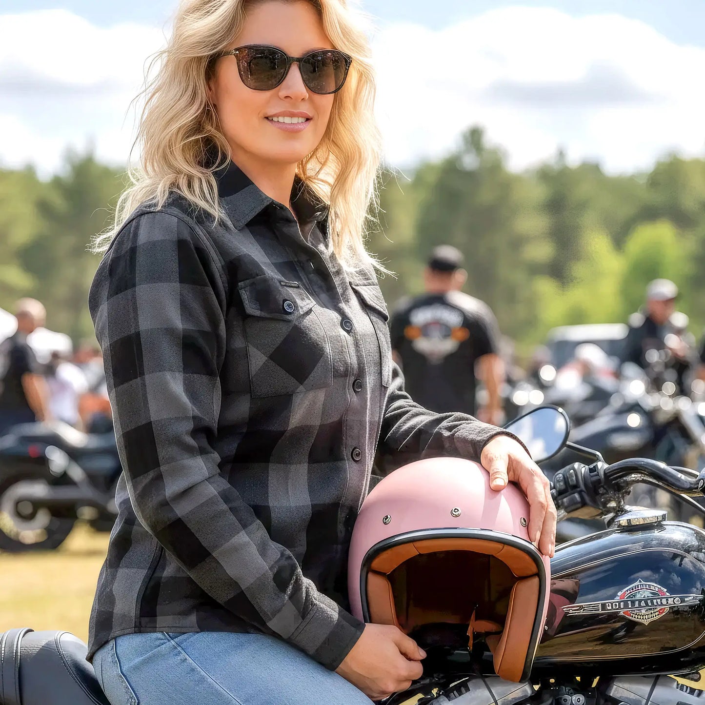 Hot Leathers FLL3001 Ladies Long Sleeve Cotton Black and Gray Flannel