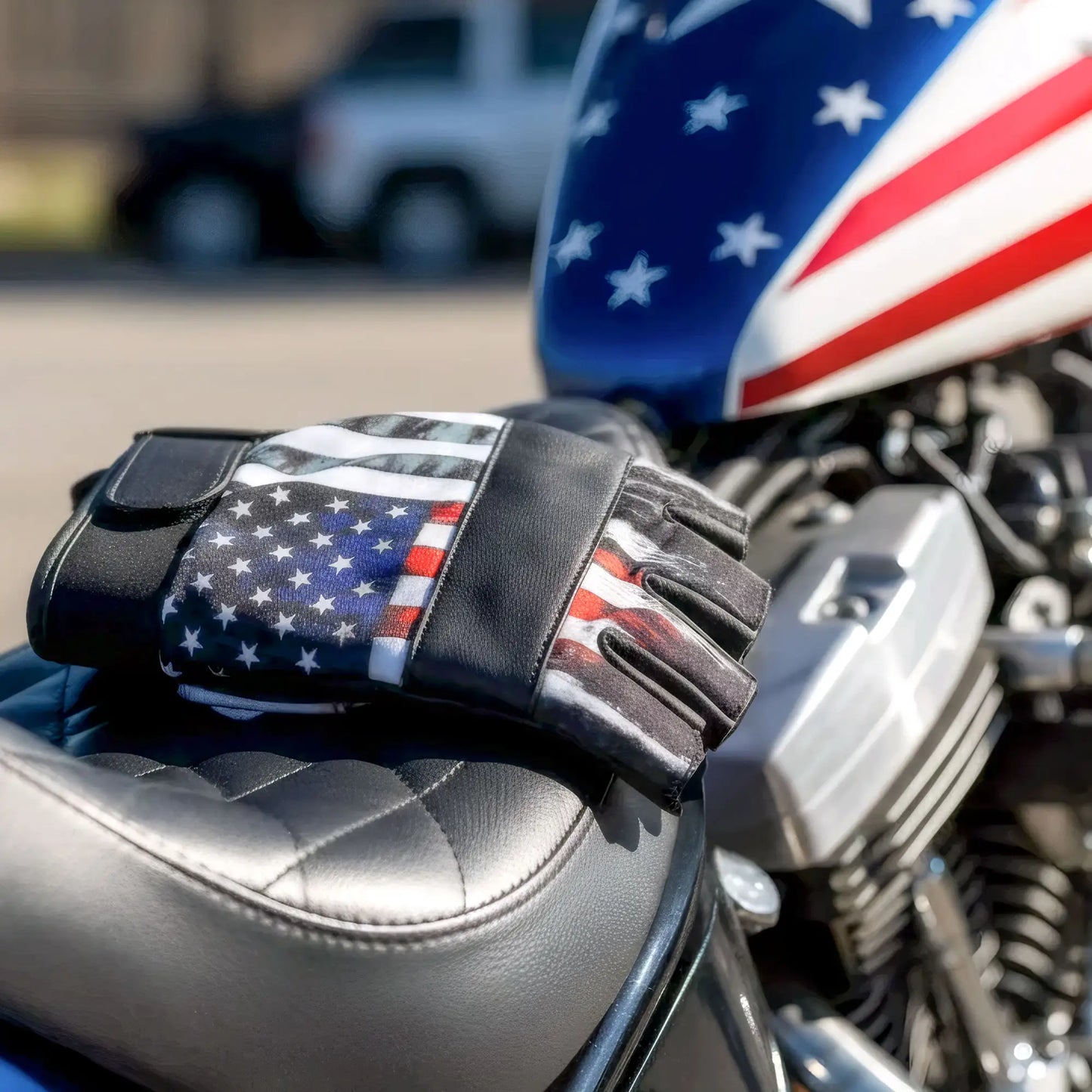 Hot Leathers GVM3008 Black 'Heartbeat USA Flag' Fingerless Leather Gloves
