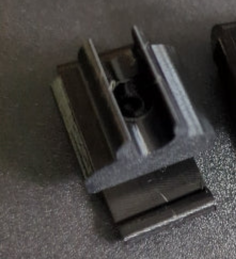 Clip-on Quiver Hanger