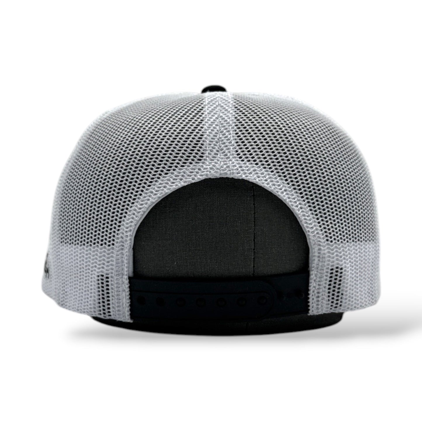 Whitetail Co. | DognEr | High Front | Black/White