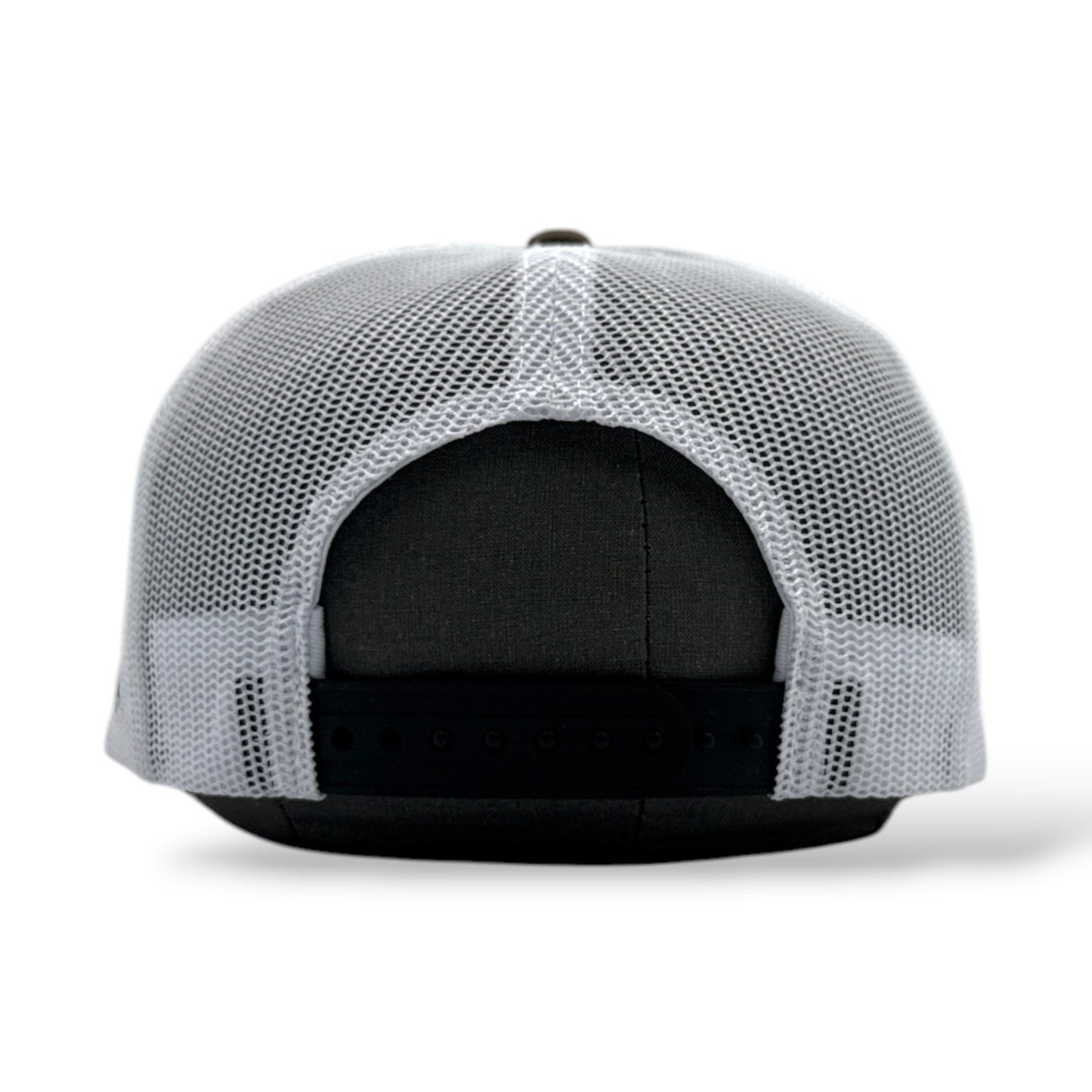 Whitetail Co. | DognEr | High Front | Brown/White