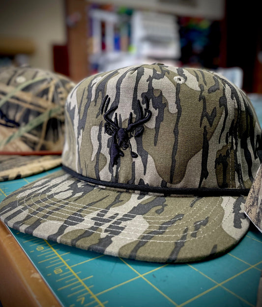 Old Rope Hat Original Mossy Oak w/ Buck Logo