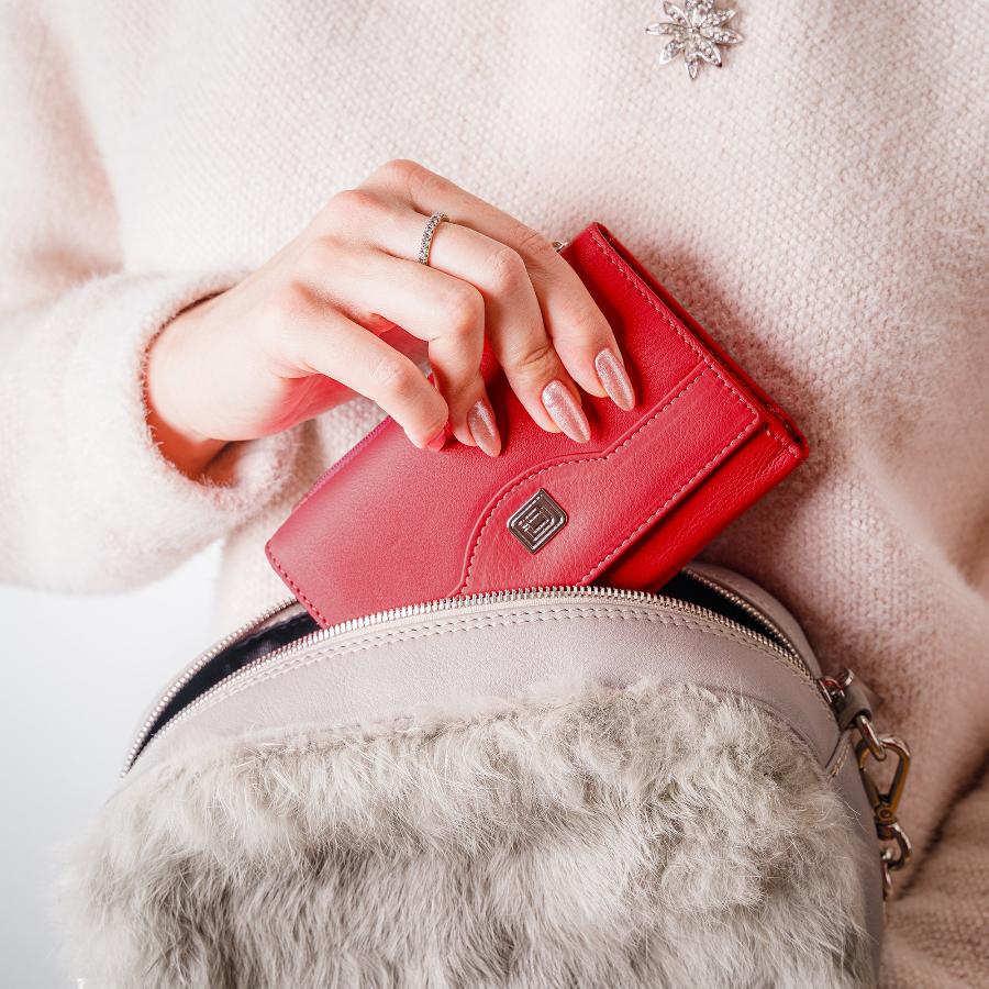 RFID Blocking Women's Leather Trifold Wallet