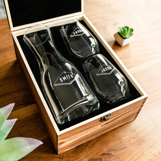 Wine Decanter - The Diamond