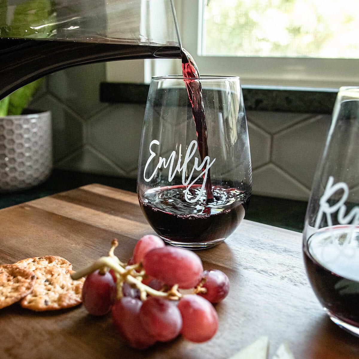 Wine Decanter - The Script