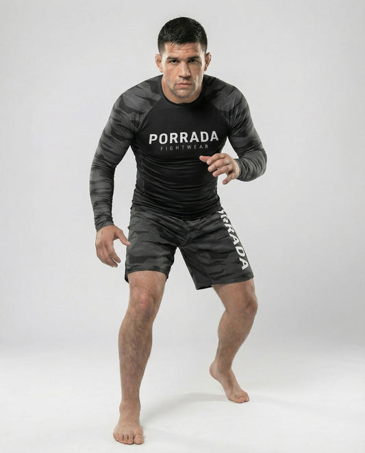 BLACK CAMO RASH GUARD
