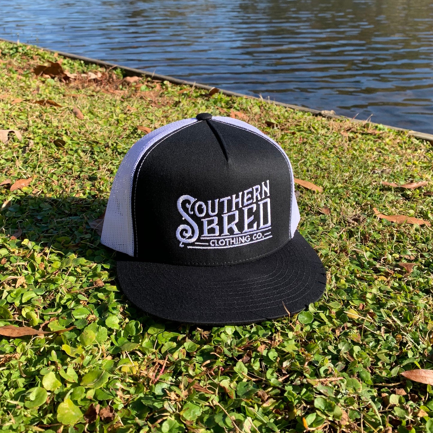 Southern Bred Flat Bill (Black and White)