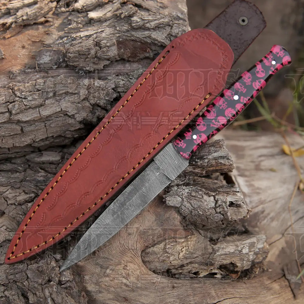 HANDMADE DAMASCUS STEEL DAGGER KNIFE - 10" FULL TANG KNIFE - Red Skull Resin Handle