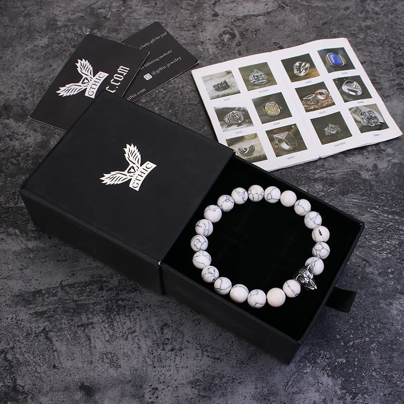 Howling Wolf Turquoise Bead Bracelet