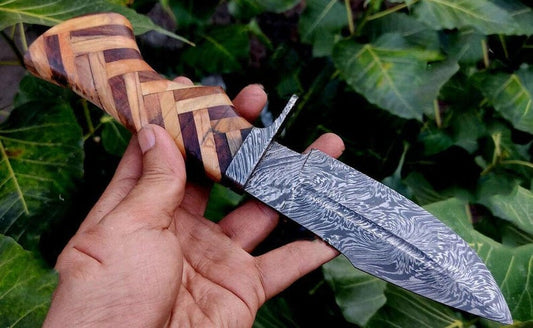 Damascus Wild Hunter Knife