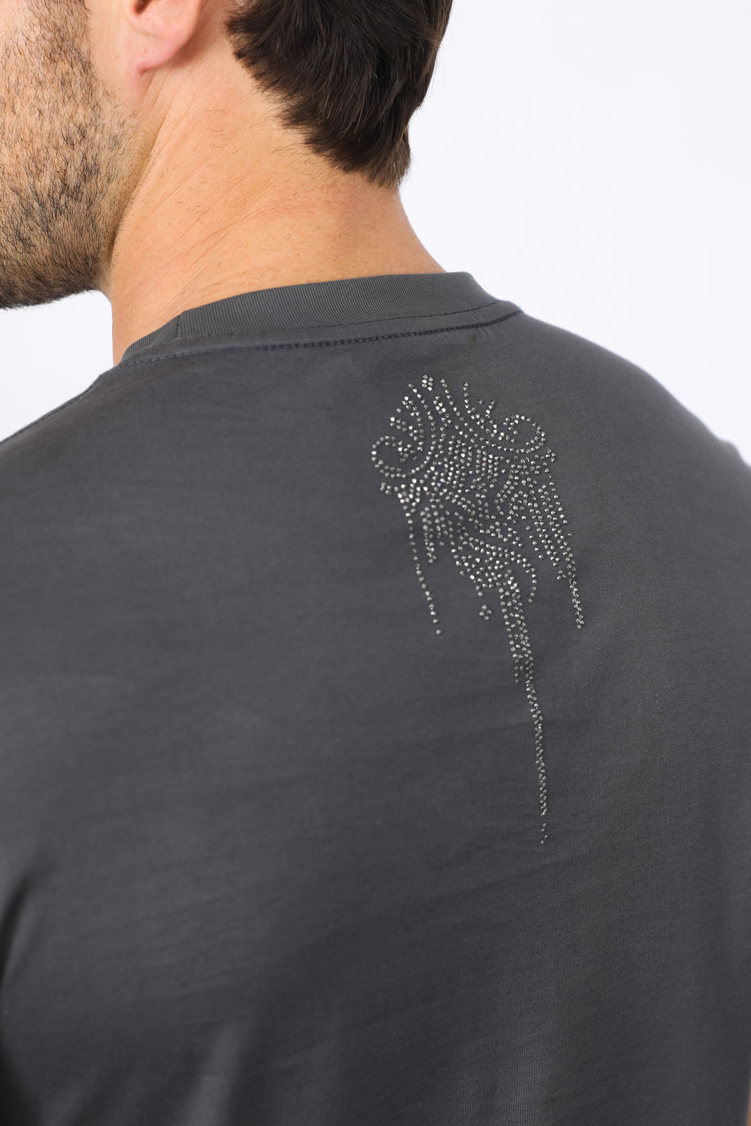 Mens Modern Fit Stretch Crystals T-Shirt