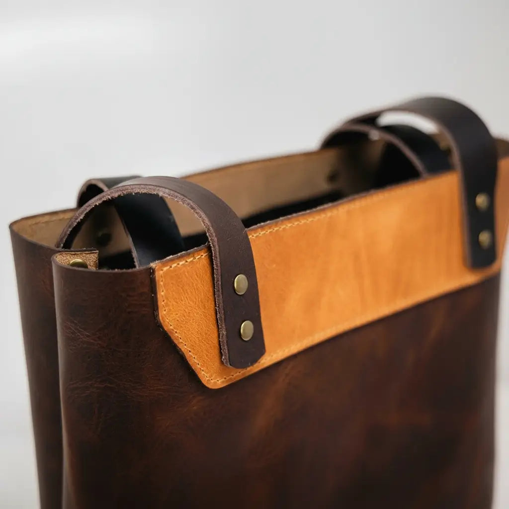 The Naomi Leather Tote Bag - Walnut