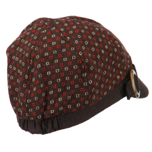 Muffy 6 Panel Round Buckle Cabbie Cap
