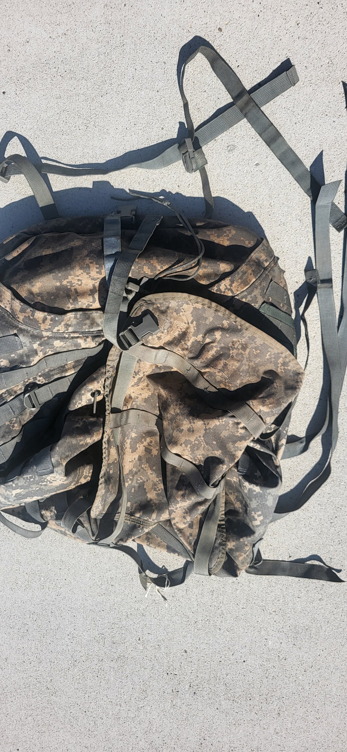 US Army Large ACU MOLLE Rucksack (Bag only no frame)