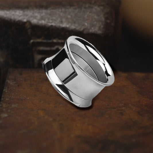 Simple Stretching Tunnel Stainless Steel Ear Gauge