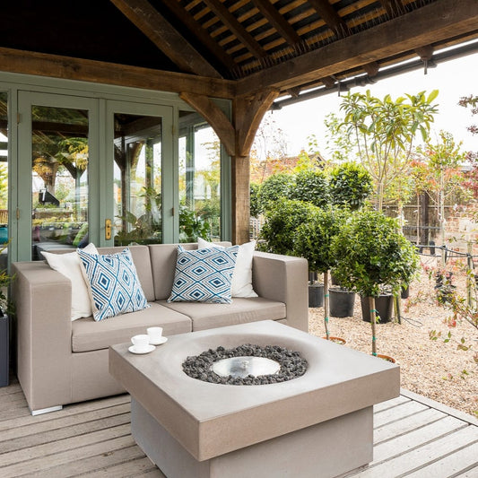 Solus Elevated Halo 36-Inch Square Ultra High-Performance Concrete Gas Fire Pit