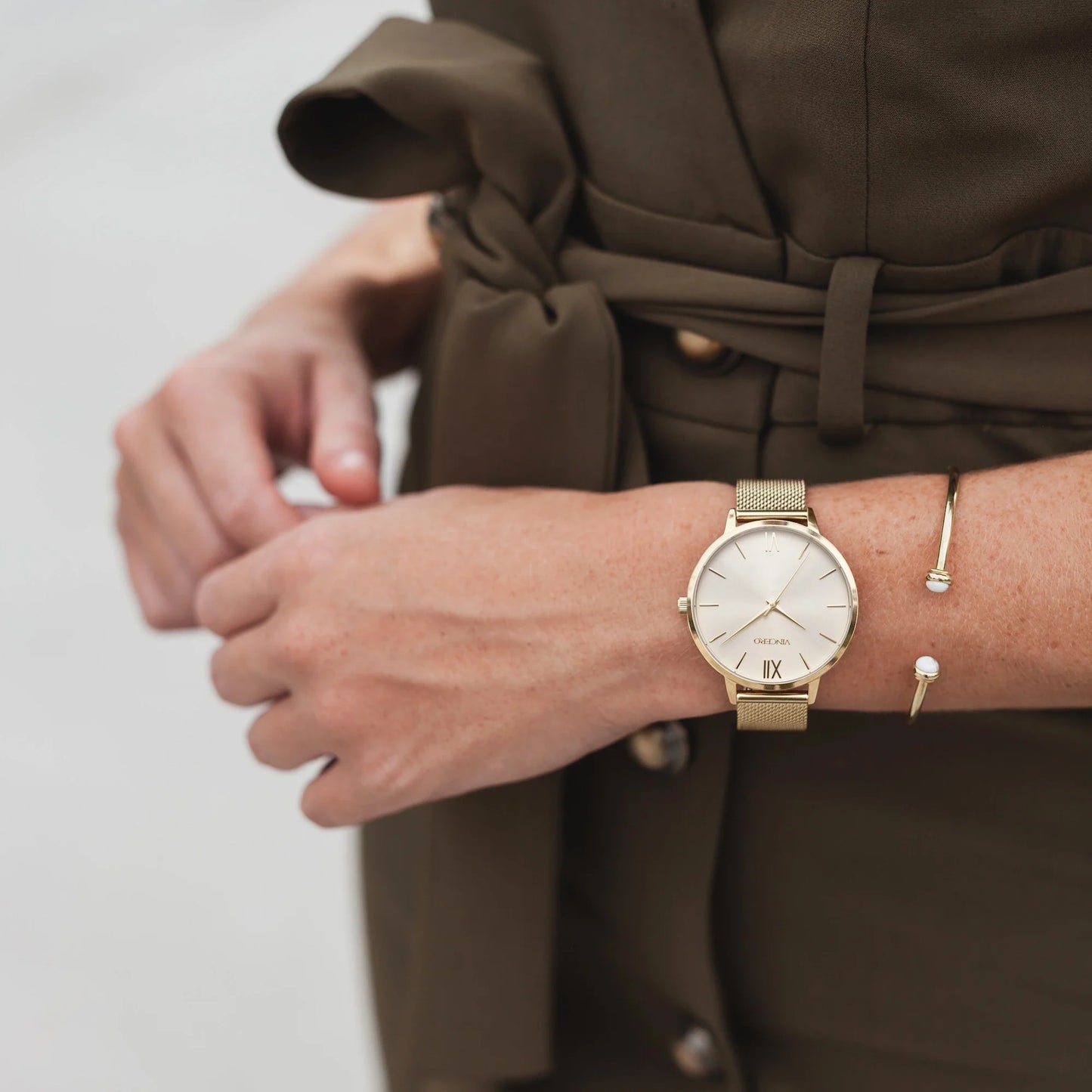 The Eros Mesh - Gold + Satin