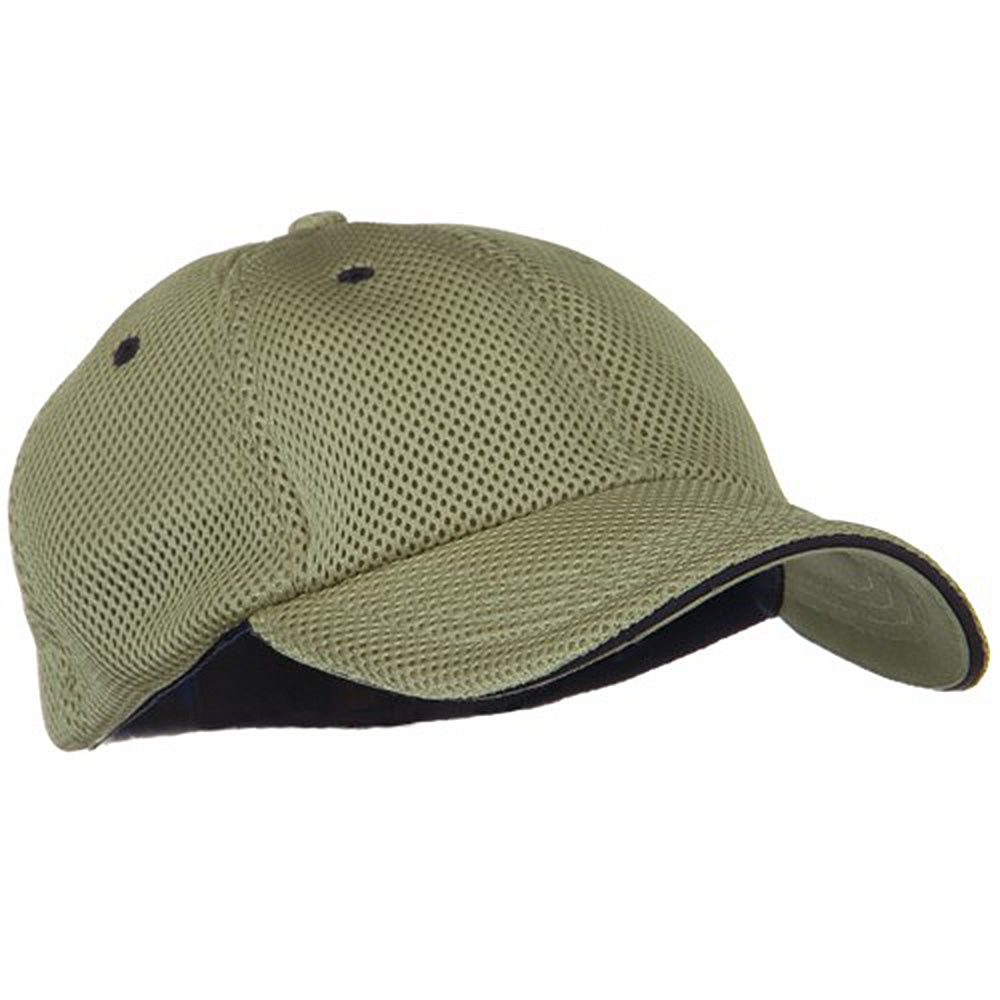 Deluxe Mesh Sandwich Bill Fitted Cap