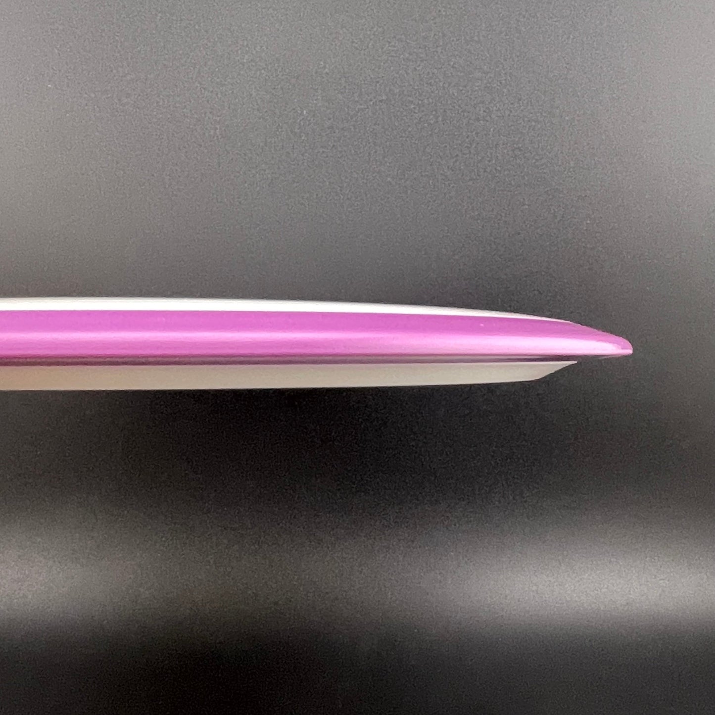 Neutron Defy - Dyer’s Delight White