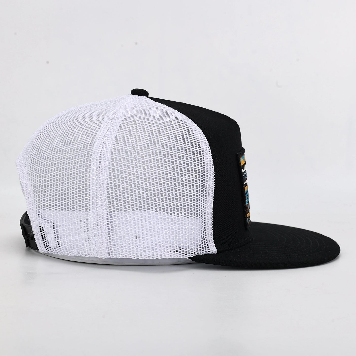 Whitetail Co. Western Buck High Front Black/White