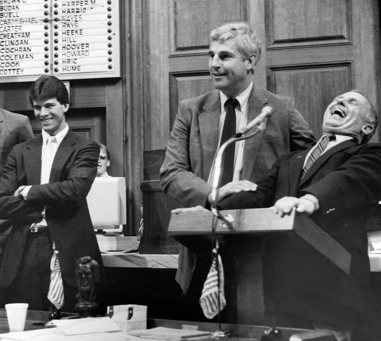 Bob Knight: On the Record: The Story of a Complex Character and Hall of Fame Coach