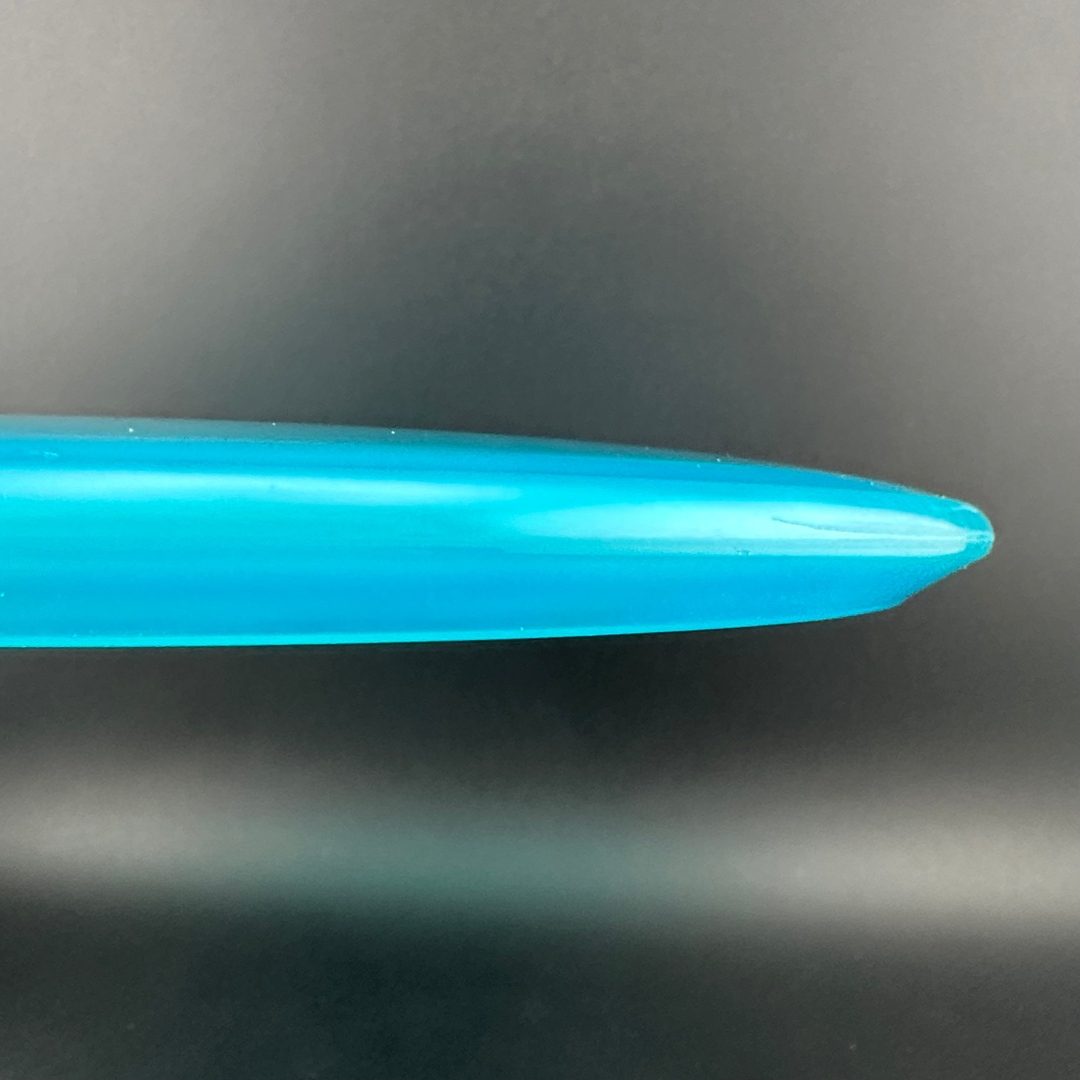 Champion Super Stingray (Penned) - OOP