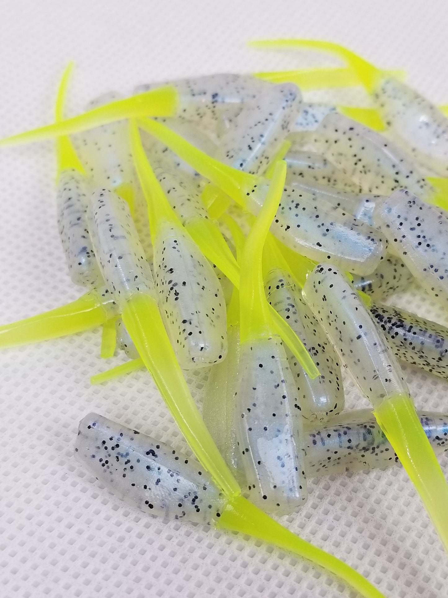 Cam's 2 in1 Kit Combo  [60pc. Hand Painted Assortment "Nasty Bend Hooks" &  All Plastic  Curly Tail & Stinger Shad [Hologram Flake] Assortment Kit