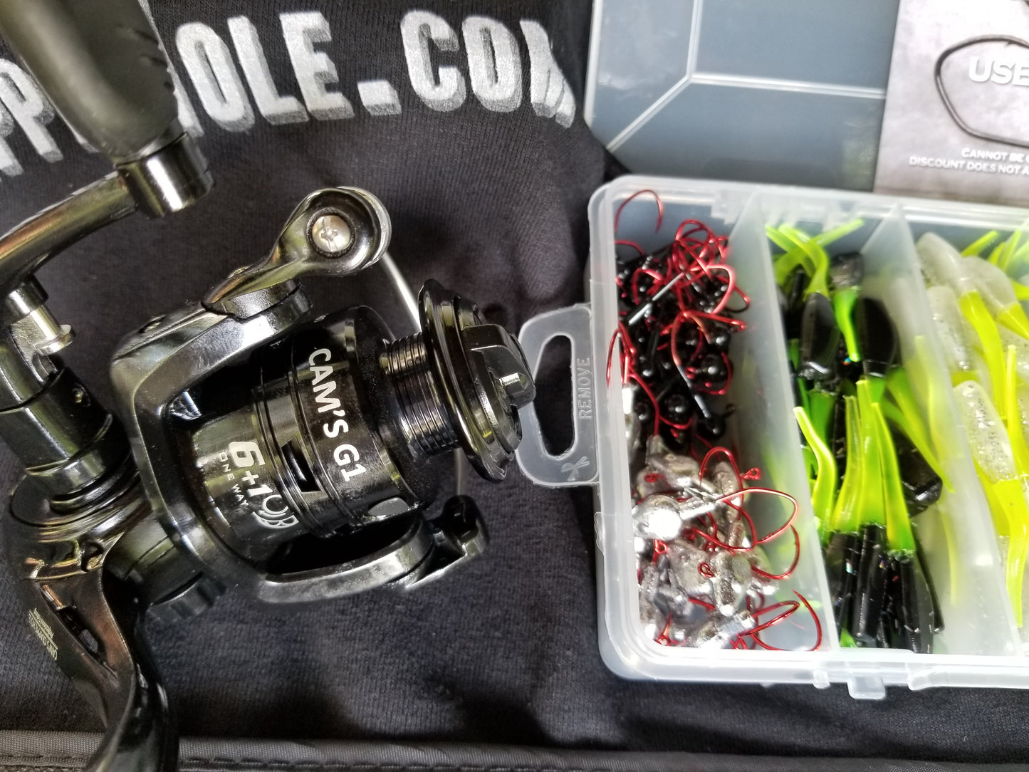 Cam's 9ft. 2pc. Yaannk Stik + 7 (BB)  Cam's Xtralite Reel + Plastics and Hooks Kit