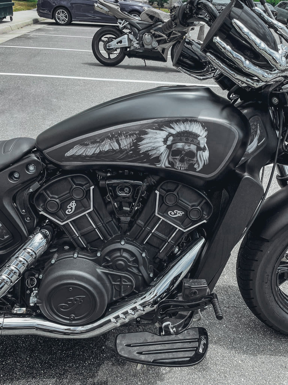 NEW Skull Warbonnet - Indian Scout (2014-2024) - Full Tank B&W