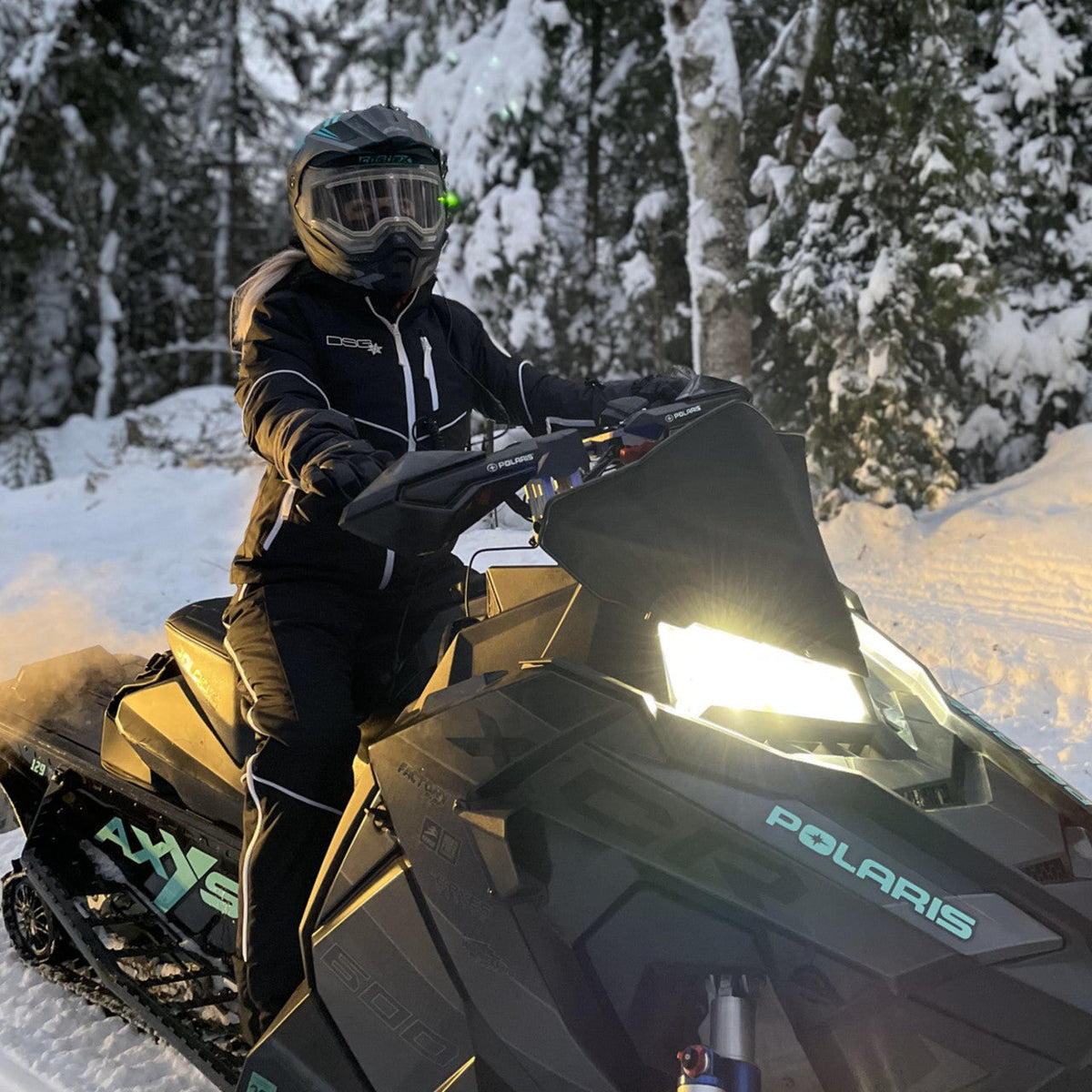 Trail Elite Snowmobile Jacket with Primaloft Insulation - Small Only