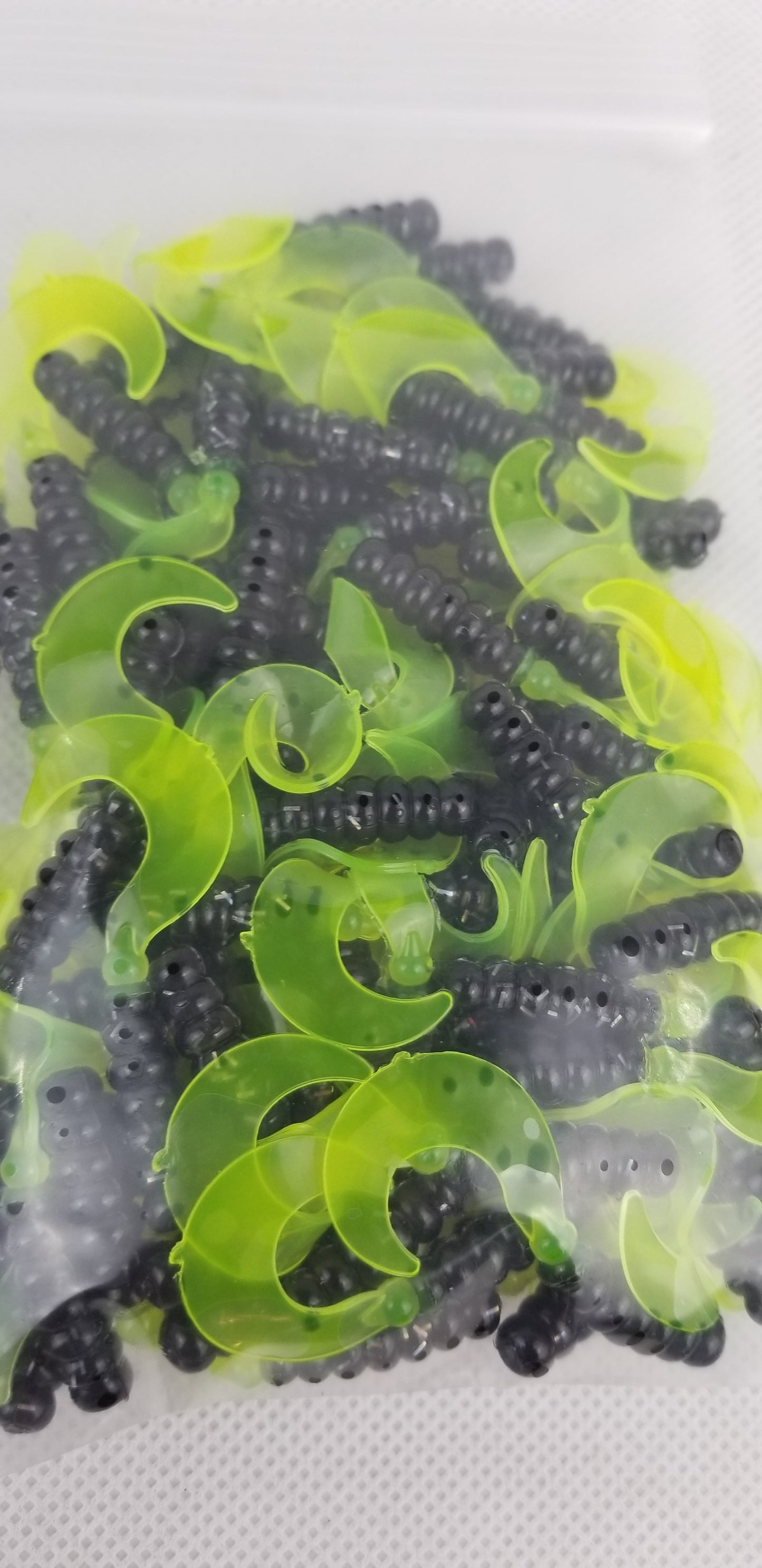 Cam's 2"(HOLOGRAM FLAKE)  CURLY TAIL 100pc BLACK & CHARTREUSE Crappie Soft Jigs [A Cam's Exclusive]