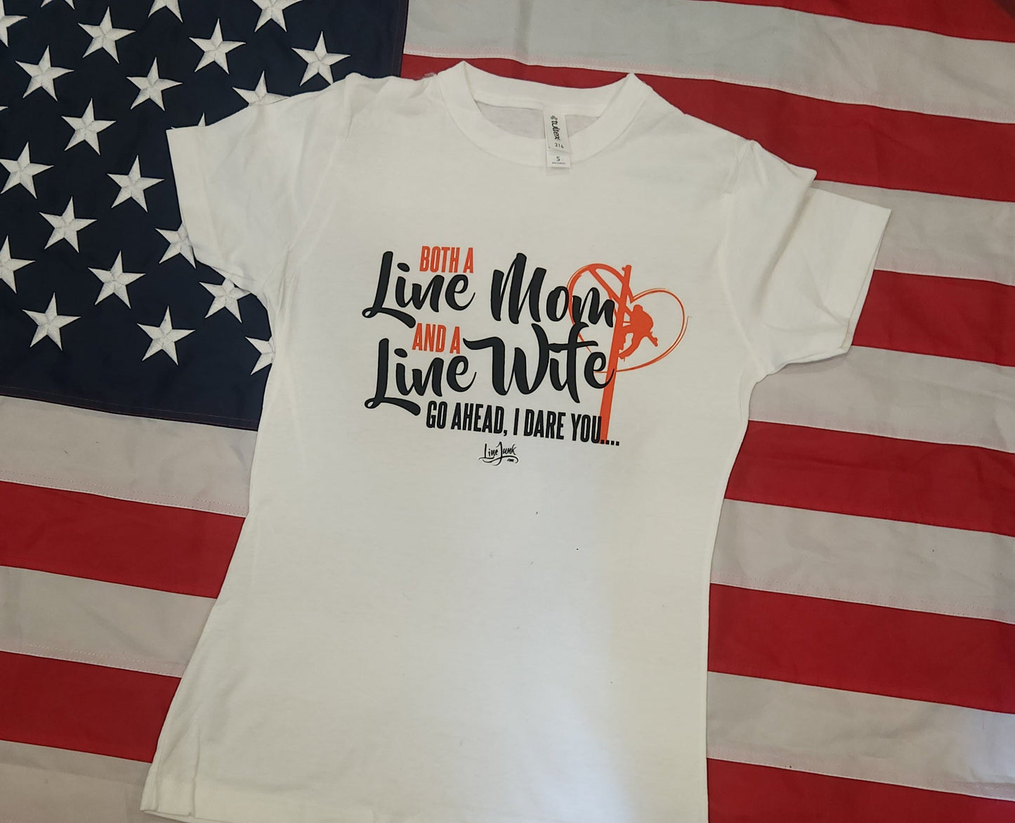 Linewife and Linemom W006