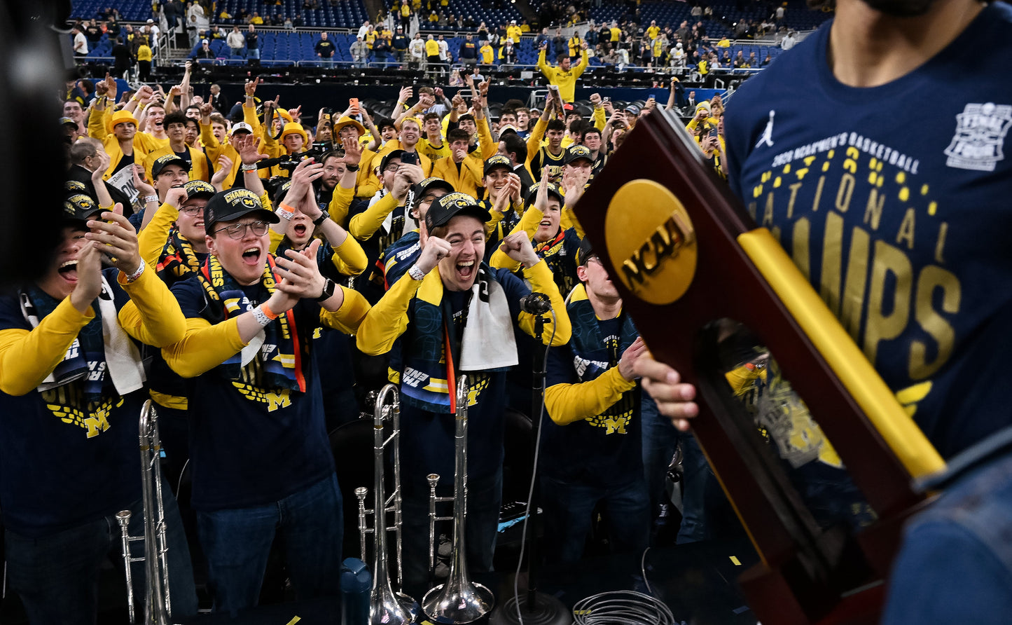 MAIZE THE ROOF: How the Michigan Wolverines Dominated College Basketball (Pediment)