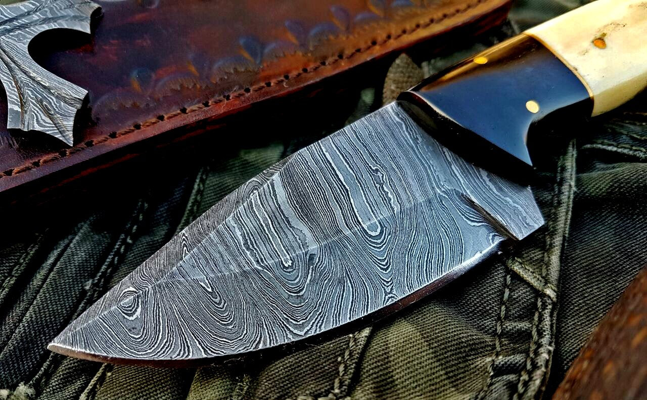 Custom Handmade Damascus Steel Skinner Knife