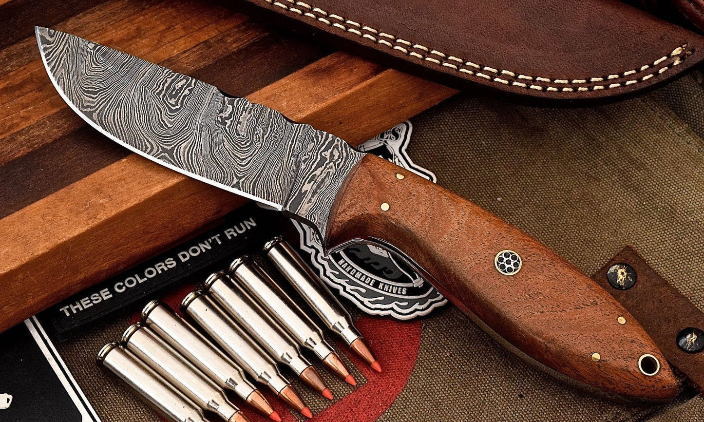 Custom Handmade Damascus Steel Skinning/Camping/Hunting Knife